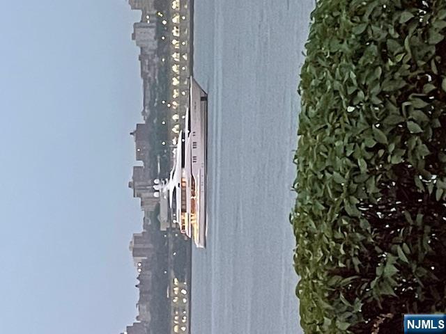 50 Grand Cove Way G50