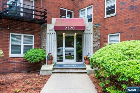 Photo of 2320 Linwood #3F, Fort Lee, NJ 07024 (MLS # 26035904)