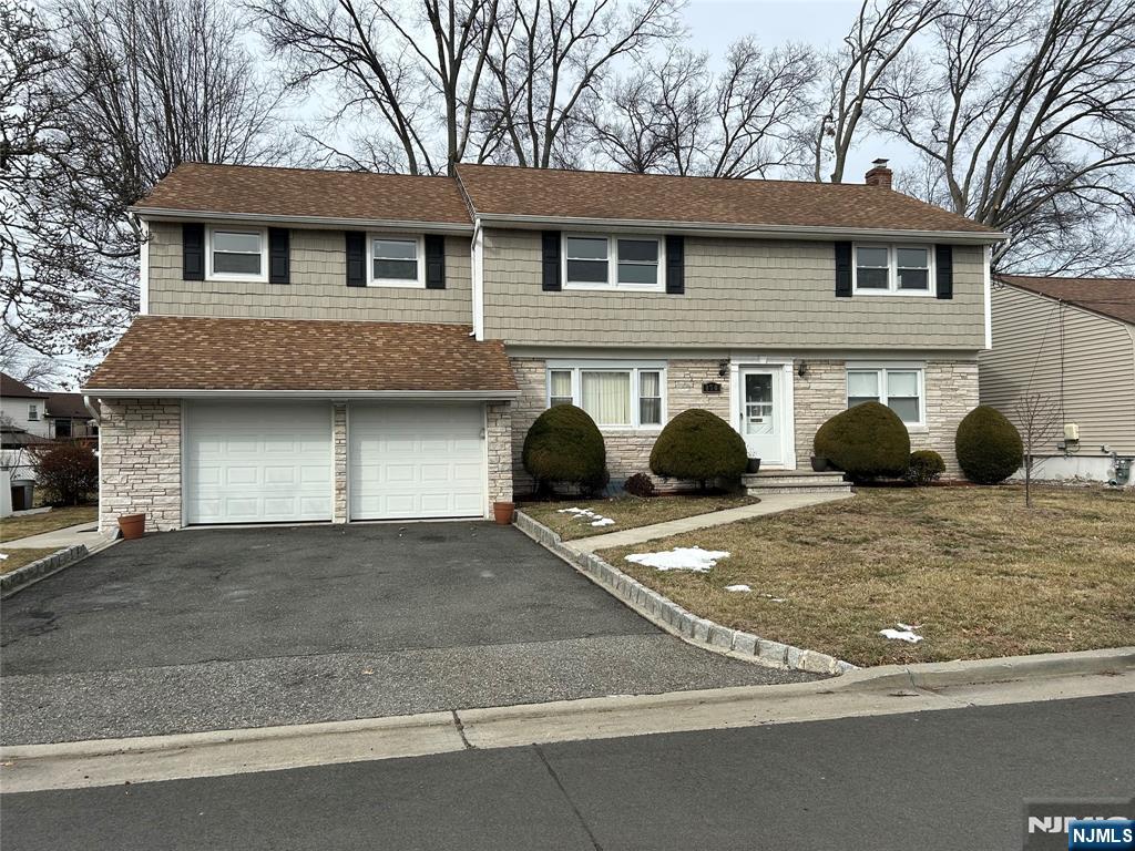 870 Louisa St, Union, New Jersey - 3 Bedrooms  
1 Bathrooms  
5 Rooms - 