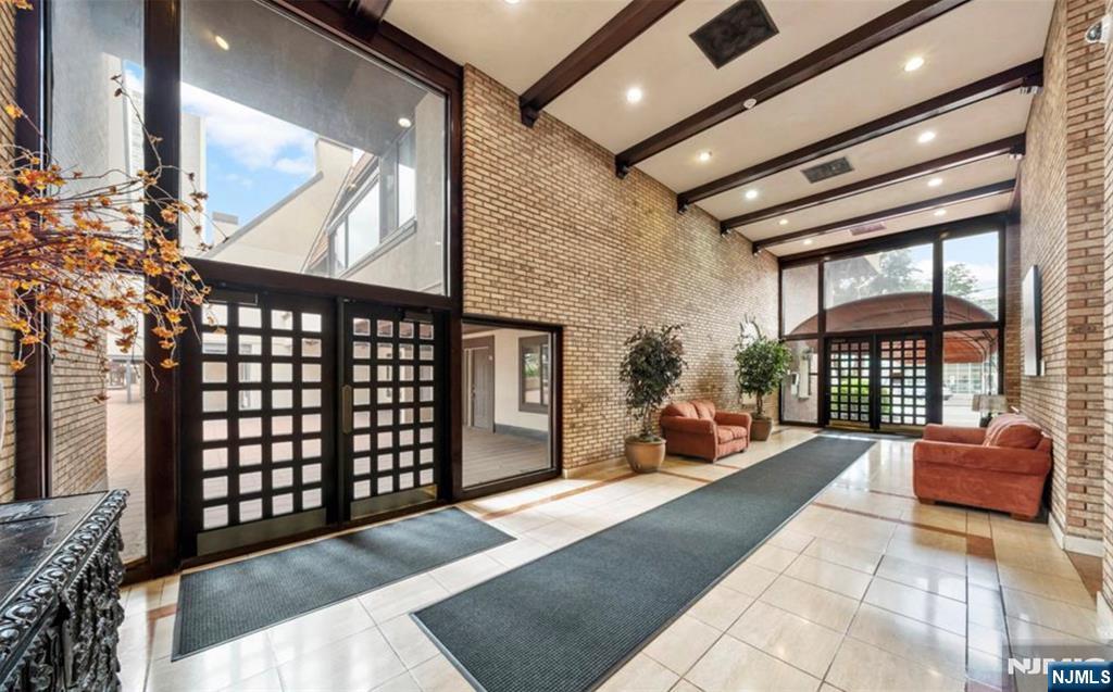 300 Gorge Road 57