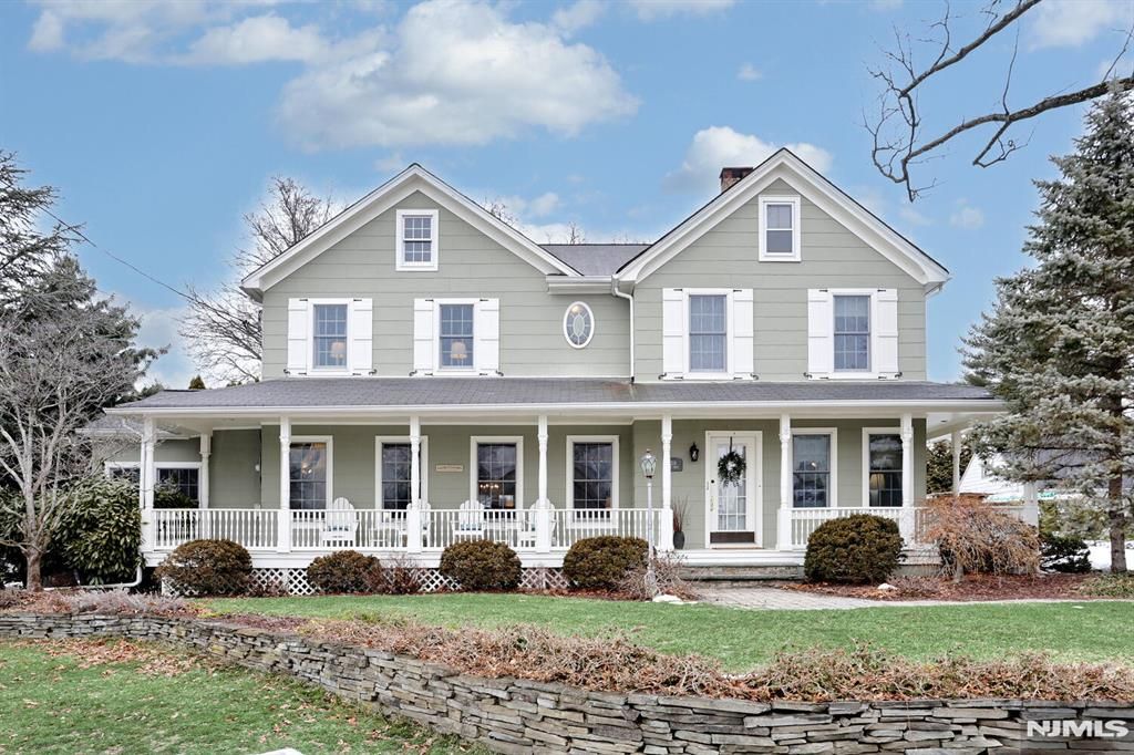 Photo of 215 Hill Street, Midland Park, NJ 07432 (MLS # 26008887)