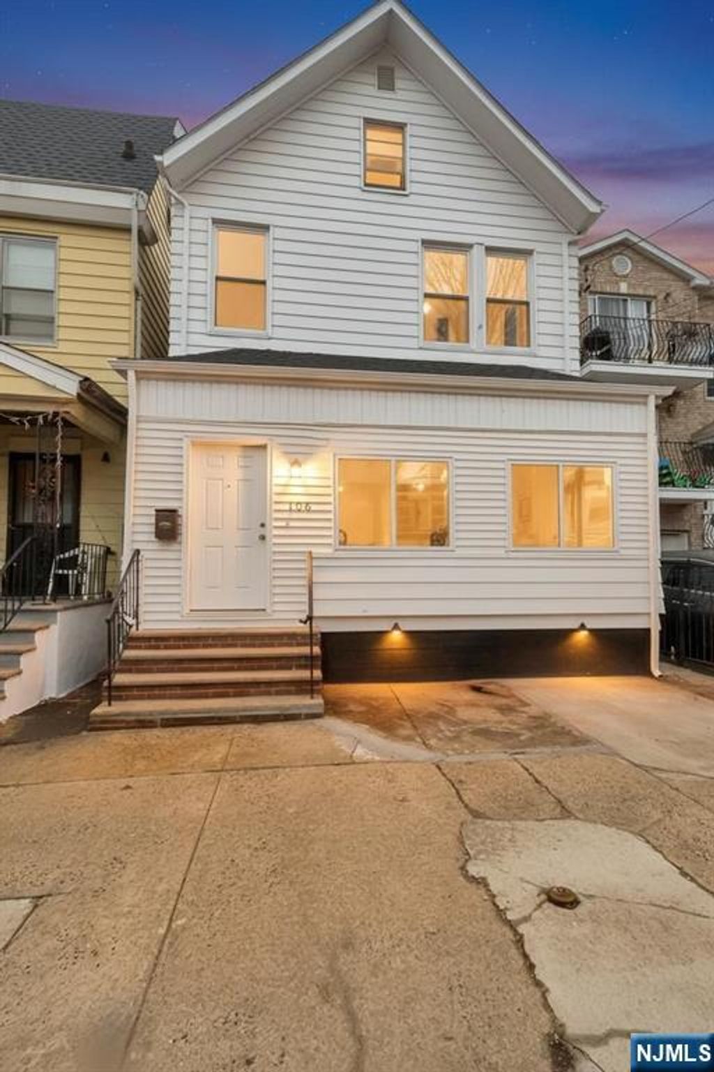 Photo of 106 11th Street, Newark, NJ 07107 (MLS # 26010013)