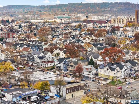 Photo of 160 17th Avenue, Paterson, NJ 07504 (MLS # 25041506)