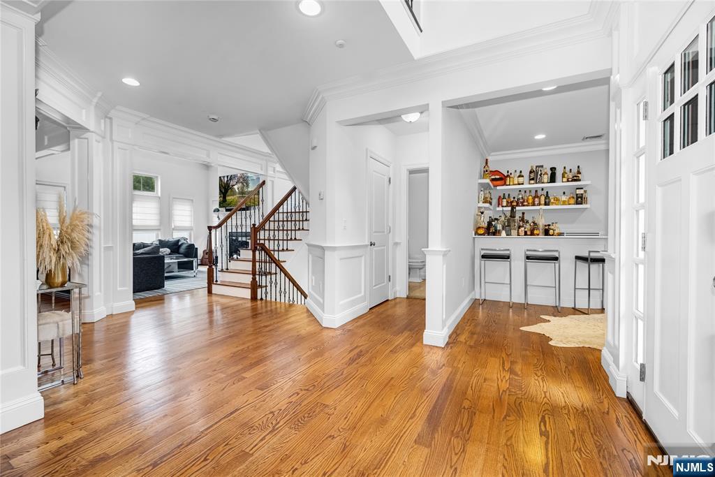 27 Central Avenue