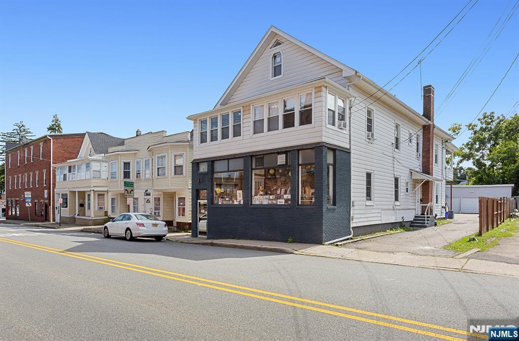 9 Kiel Avenue