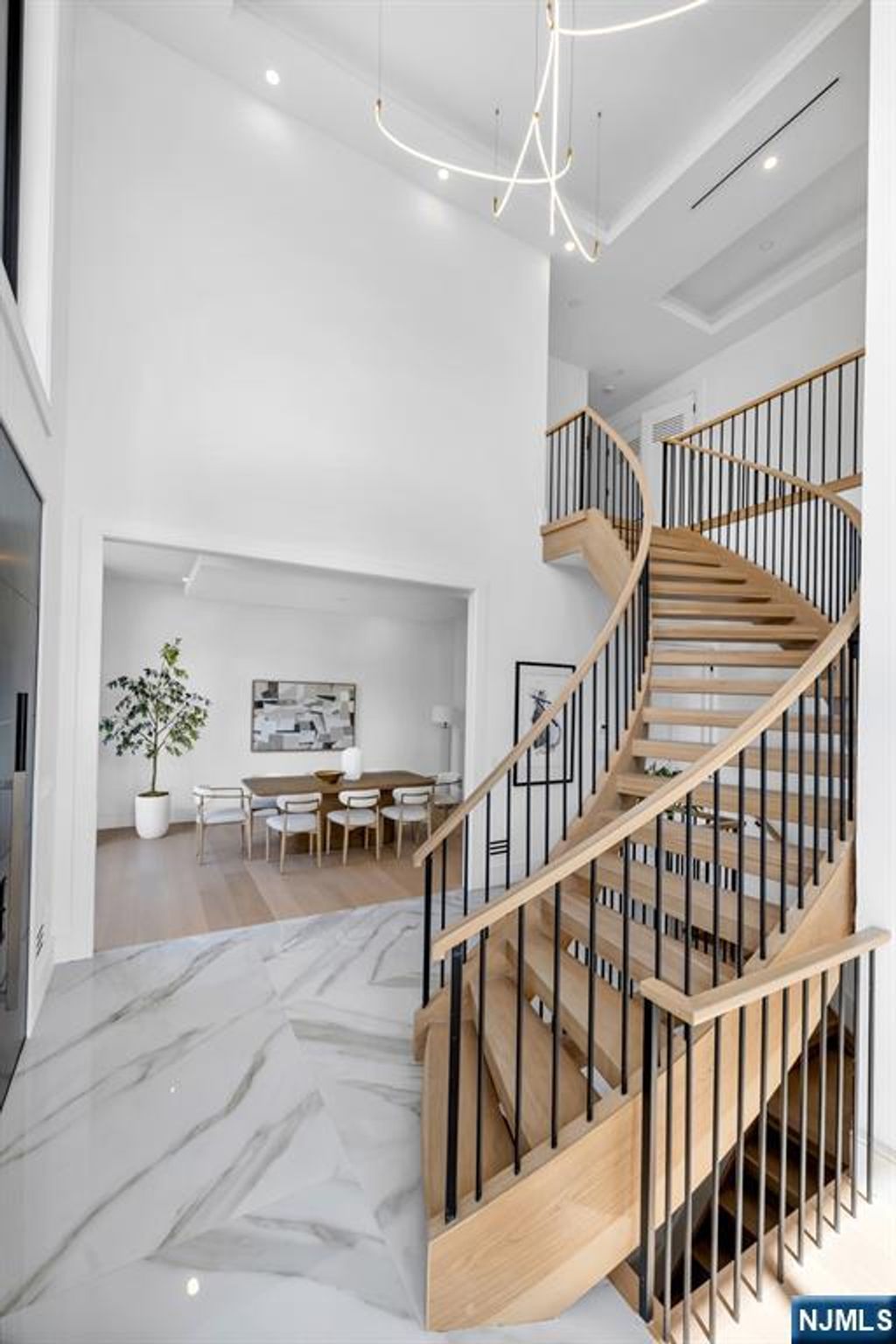 Photo of 356 Bullard Avenue, Paramus, NJ 07652 (MLS # 26010394)