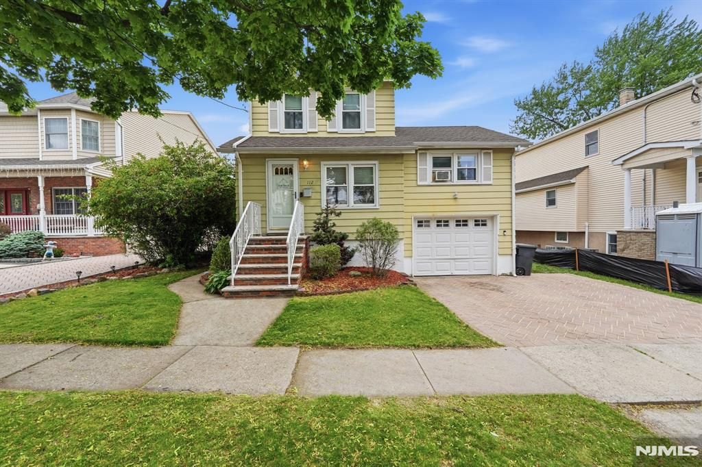 Photo of 112 Bell Avenue, Hasbrouck Heights, NJ 07604 (MLS # 26019018)