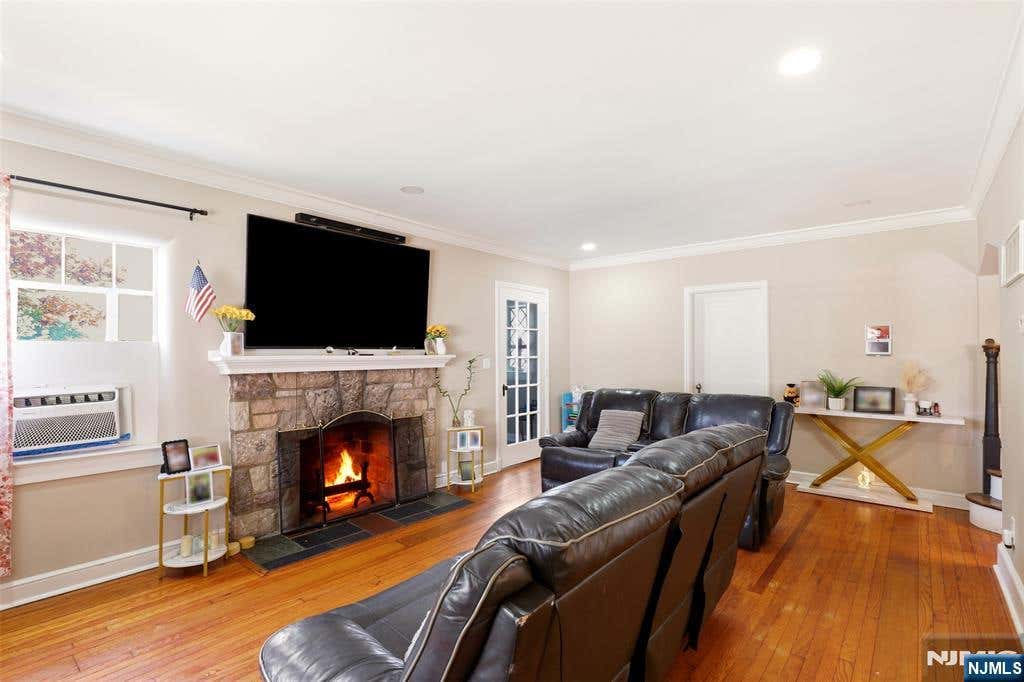 Photo of 148 John Street, Englewood, NJ 07631 (MLS # 26025775)