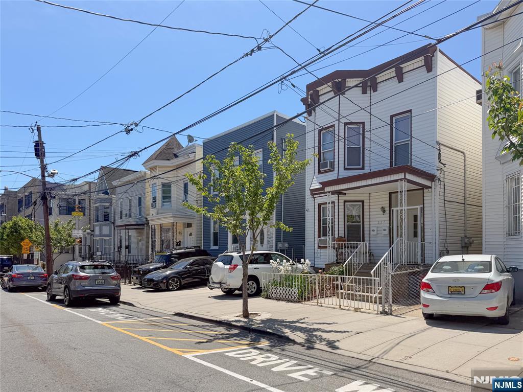 227 46th Street