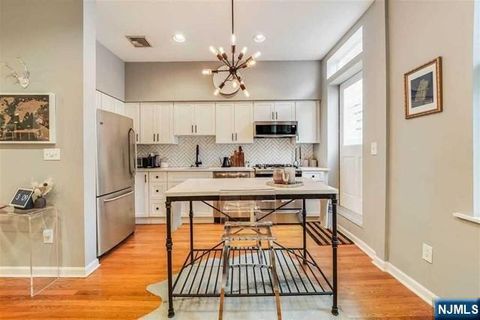 Photo of 322 Hudson #2, Hoboken, NJ 07030 (MLS # 26006977)