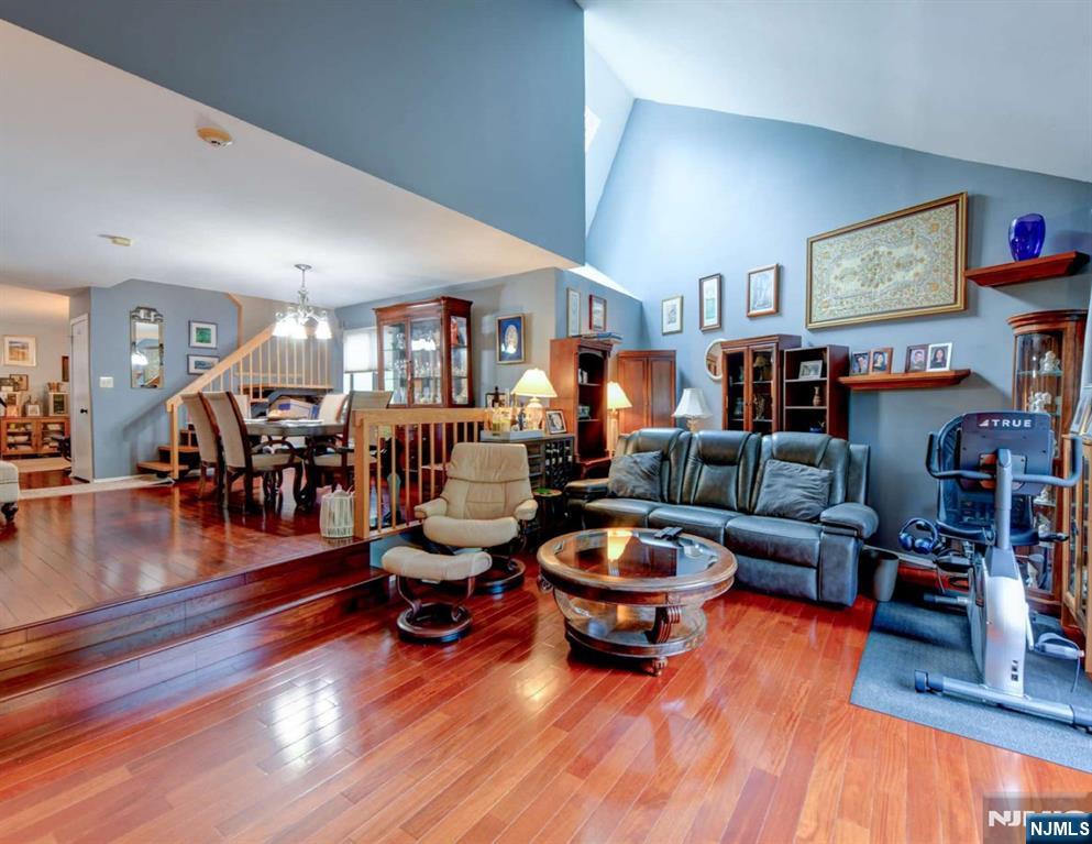 590 Sanderling Court 590