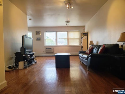 Photo of 2200 Center AVE #E-6, Fort Lee, NJ 07024 (MLS # 26037941)