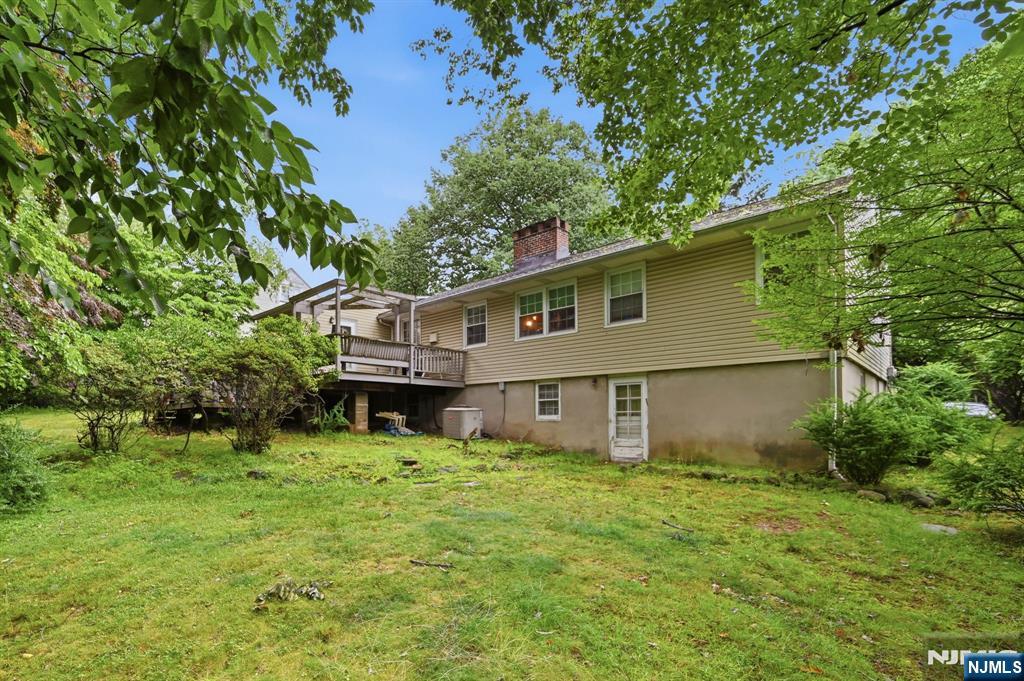 51 Crystal Avenue