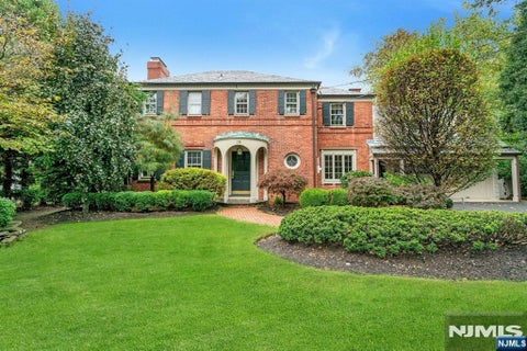 Photo of 39 Wyncote Road, Ho-Ho-Kus, NJ 07423 (MLS # 26037674)