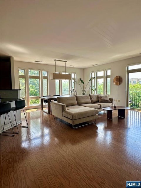 Photo of 4425 Riverview Avenue #425, Englewood, NJ 07631 (MLS # 26024163)
