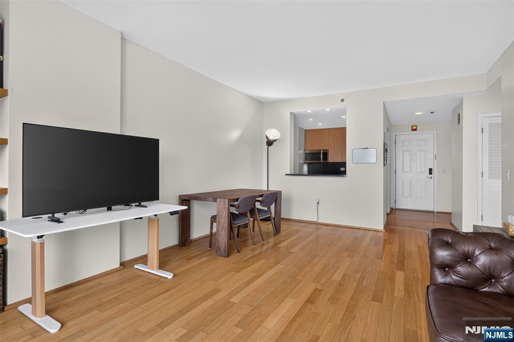 1212 City Place 1212