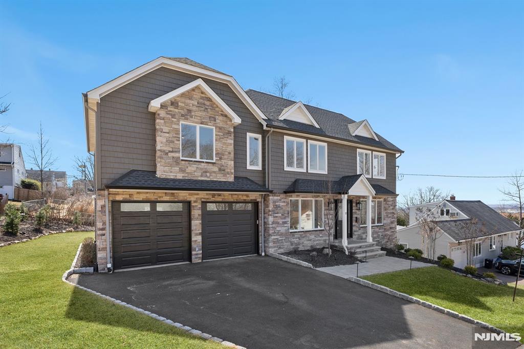 12 Borkowski Place