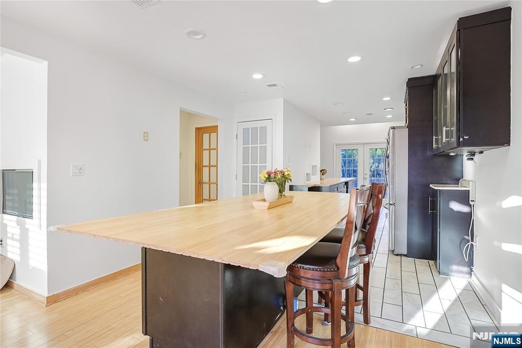 14 Valley View Avenue