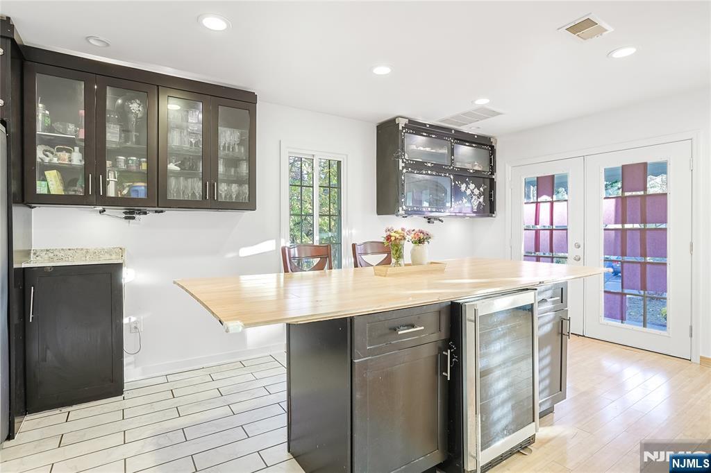 14 Valley View Avenue