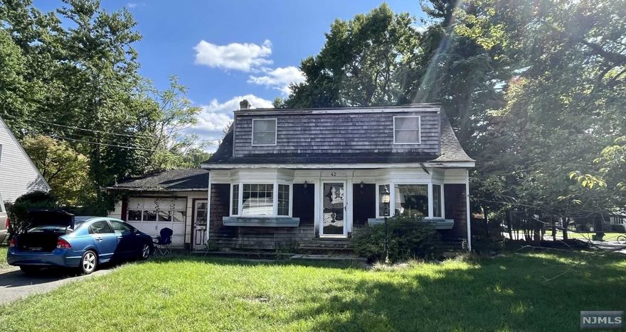 A BUILDER/INVESTOR DREAM! This GEM located at the CORNER of Lyon Rd. and Waldmere Pl. is prime for a complete teardown/rebuild for big $$$! Located on the prestigious Westside of Waldwick near the WYCKOFF boarder where homes are selling and being built or rebuilt for upwards of 8-900k! Waldwick is a beautiful people oriented town surrounded by high value towns with great schools and a caring community. COMPLETLY "AS IS" CASH ONLY! All contents currently in the home will remain and NOT be removed.