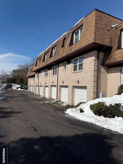 184 S Washington Avenue A6 Bergenfield NJ 07621