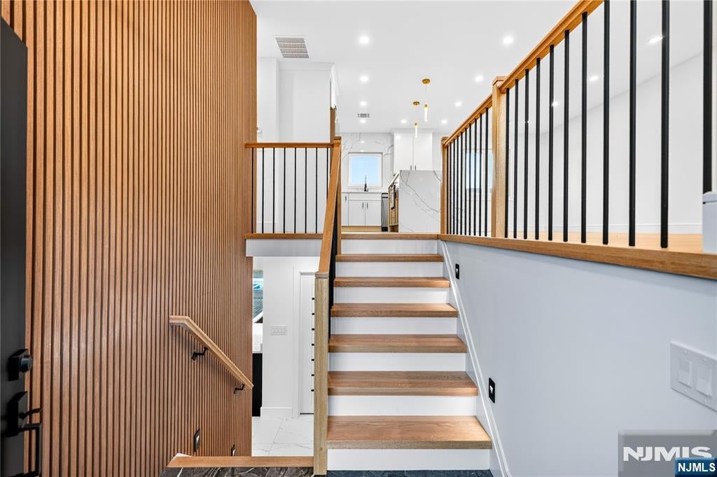 95 Atkins Terrace
