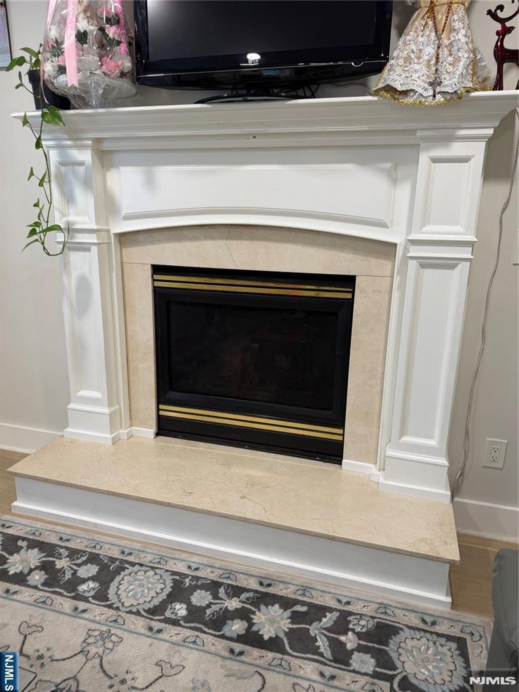 Photo of 5 First Street, Mahwah, NJ 07430 (MLS # 26022008)