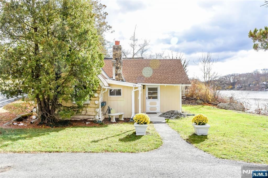 213 Otterhole Road