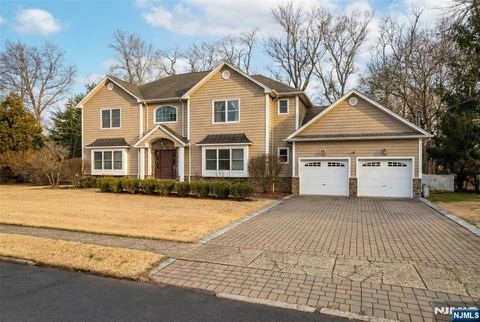 54 Charles Place Old Tappan NJ 07675