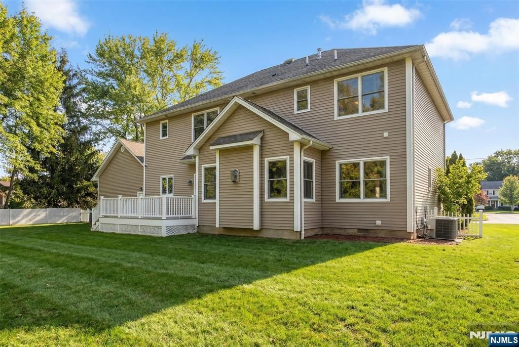 Photo of 54 Charles Place, Old Tappan, NJ 07675 (MLS # 26008483)