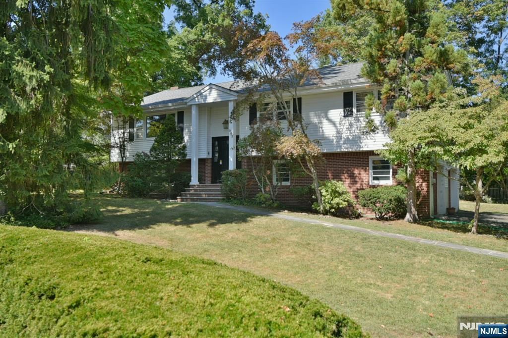 Photo of 202 Melrose Place, Ridgewood Village, NJ 07450 (MLS # 25029868)