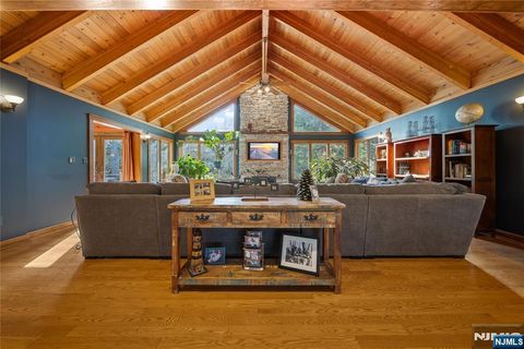 55 Forest Drive Hillsdale NJ 07642