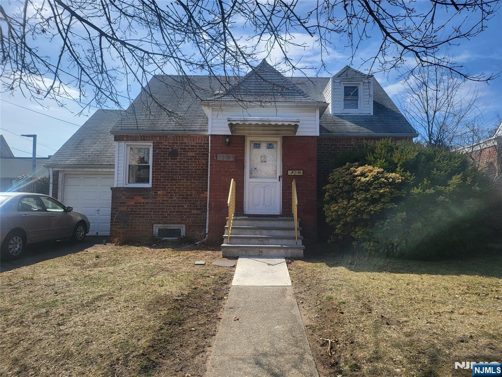MLS: 25008131