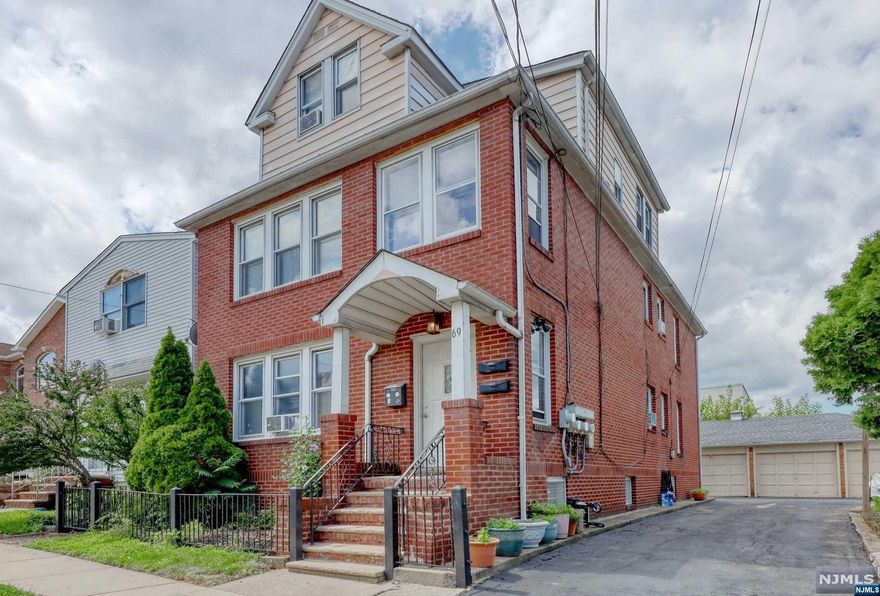 3 FAMILY HOME WITH 4 GARAGES AND DRIVEWAY! GREAT OPPRORTUNITY FOR INVESTOR LOOKING FOR RENTAL PROPERTY OR THOSE LOOKING FOR MULTI-GENERATIONAL LIVING ARRANGMENT. THE FIRST FLOOR FEAUTRES A LARGE LIVING ROOM, DINING ROOM, KITCHEN, 2 BEDROOMS AND FULL BATHROOM. SECOND FLOOR IDENTICAL AS FIRST FLOOR. THE THIRRD FLOOR OFFERS 2 BEDROOMS, LIVING ROOM, KITCHEN AND FULL BATHROOM. FULL FINISHED BASEMENT WITH SUMMER KITCHEN, FULL BATHROOM, FAMILY ROOM, LAUNDRY ROOM, UTILITY AND STORAGE. CLOSE TO ALL: SCHOOL, SHOPPING AND NYC TRANSPORTATION. HOUSE WILL BE SOLD STRICTLY AS IS CONDITION!