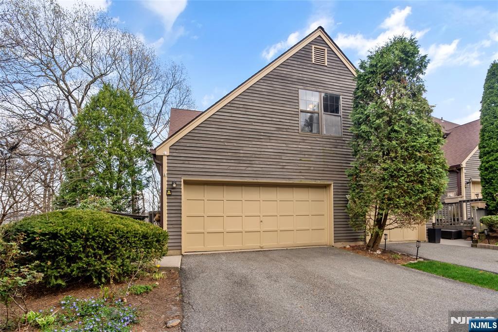 47 Manchester Lane A