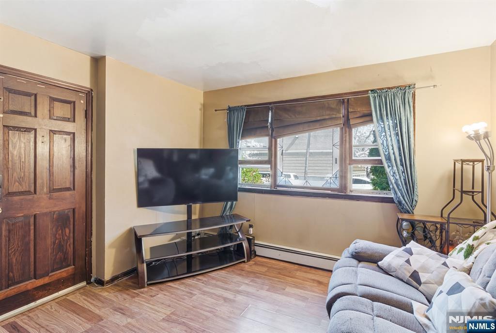 375 Westervelt Place