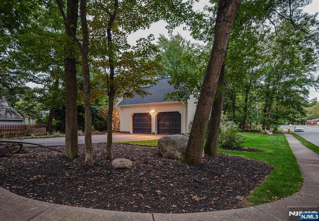 Photo of 18 Morse Avenue, Ramsey, NJ 07446 (MLS # 25033646)