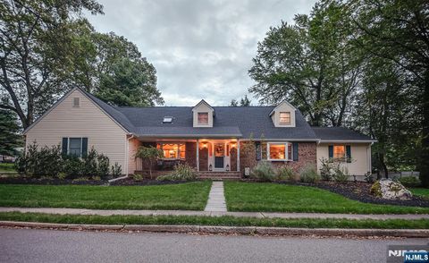 Photo of 18 Morse Avenue, Ramsey, NJ 07446 (MLS # 25033646)