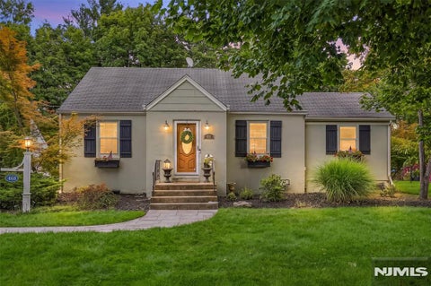 Photo of 468 N Central Avenue, Ramsey, NJ 07446 (MLS # 26035405)
