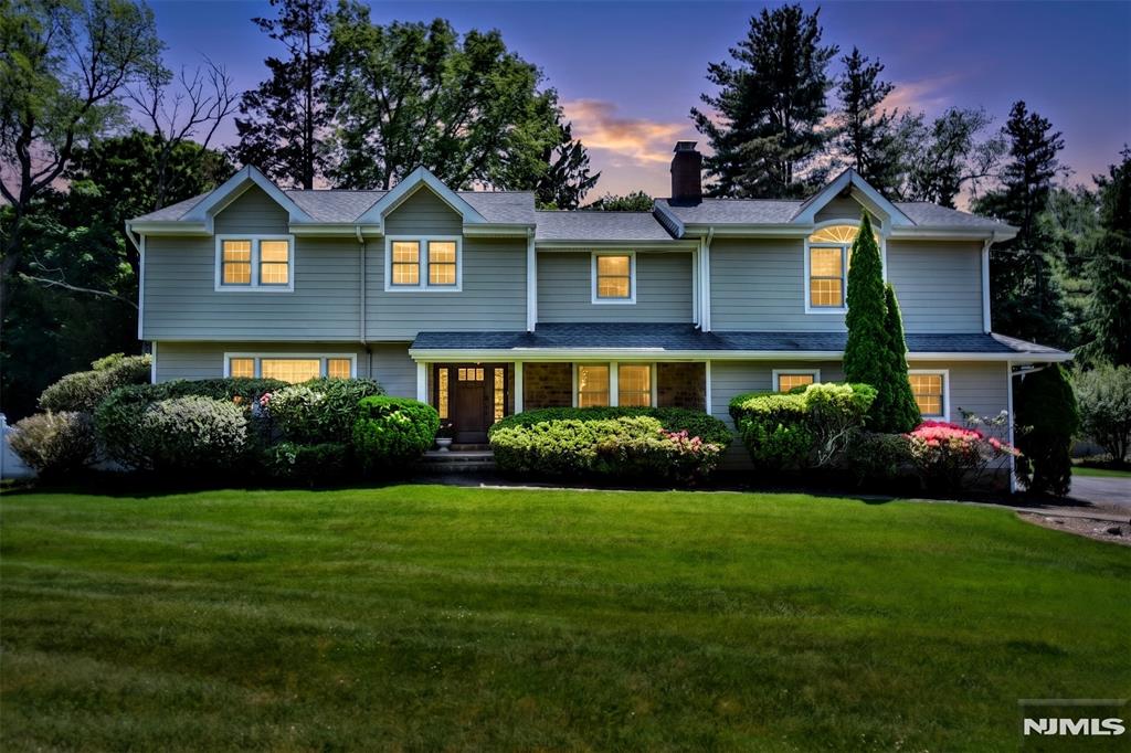 3 Avon Place