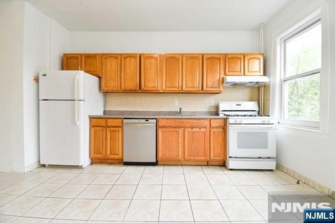 Photo of 243 Washington Pl #1st Floor, Cliffside Park, NJ 07010 (MLS # 26020284)