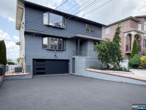 Photo of 453 8th Street, Palisades Park, NJ 07650 (MLS # 26028811)
