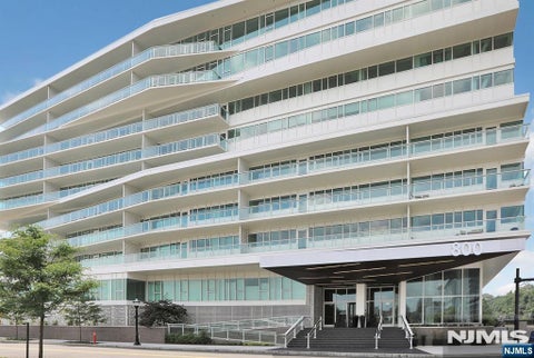 Photo of 800 Ave At Port Imperial #803, Weehawken, NJ 07086 (MLS # 26040282)