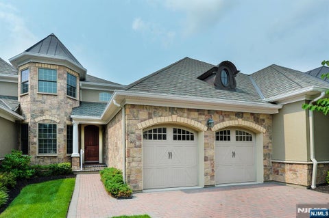 Photo of 99 Windsor Lane, Ramsey, NJ 07446 (MLS # 26029980)