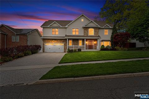Photo of 160 Lozier Terrace, River Edge, NJ 07661 (MLS # 26013749)