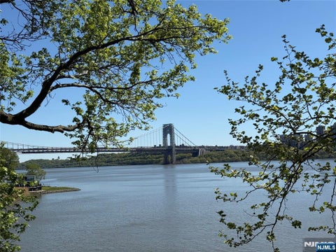 Photo of 1375 River Road #1K, Edgewater, NJ 07020 (MLS # 26015567)