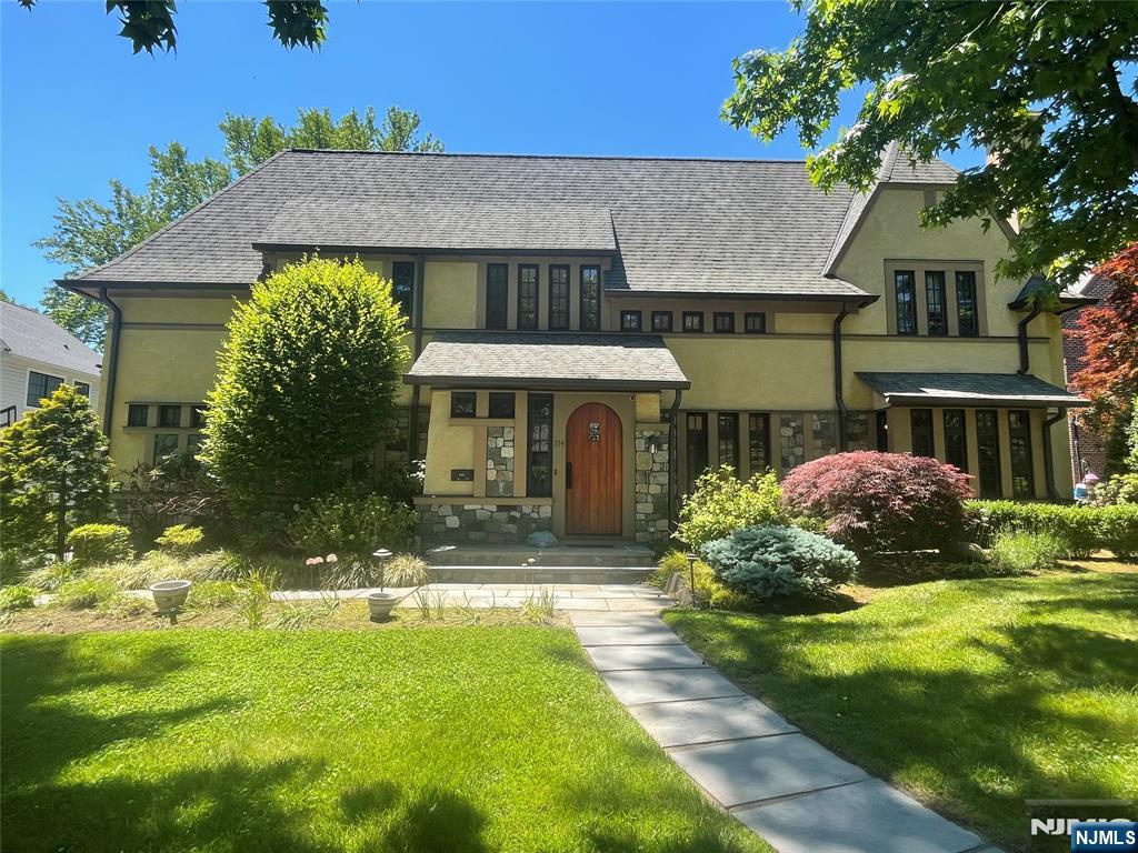 314 Winthrop Road