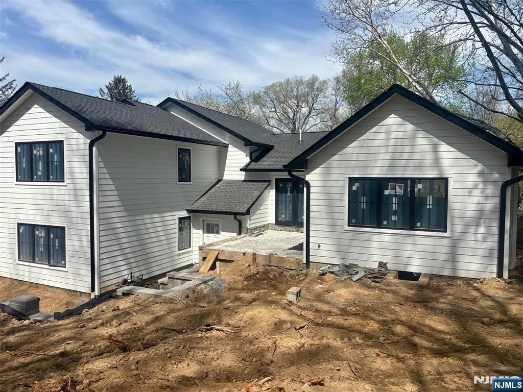 Photo of 15 Strawberry Hill Road, Hillsdale, NJ 07642 (MLS # 26013309)