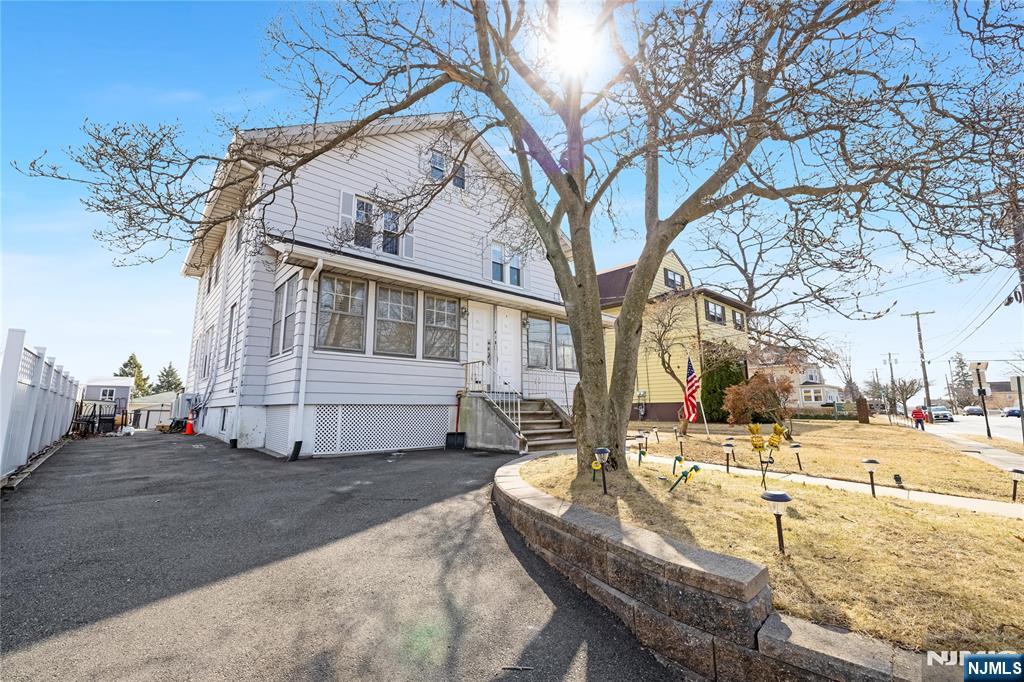 418 Stuyvesant Avenue