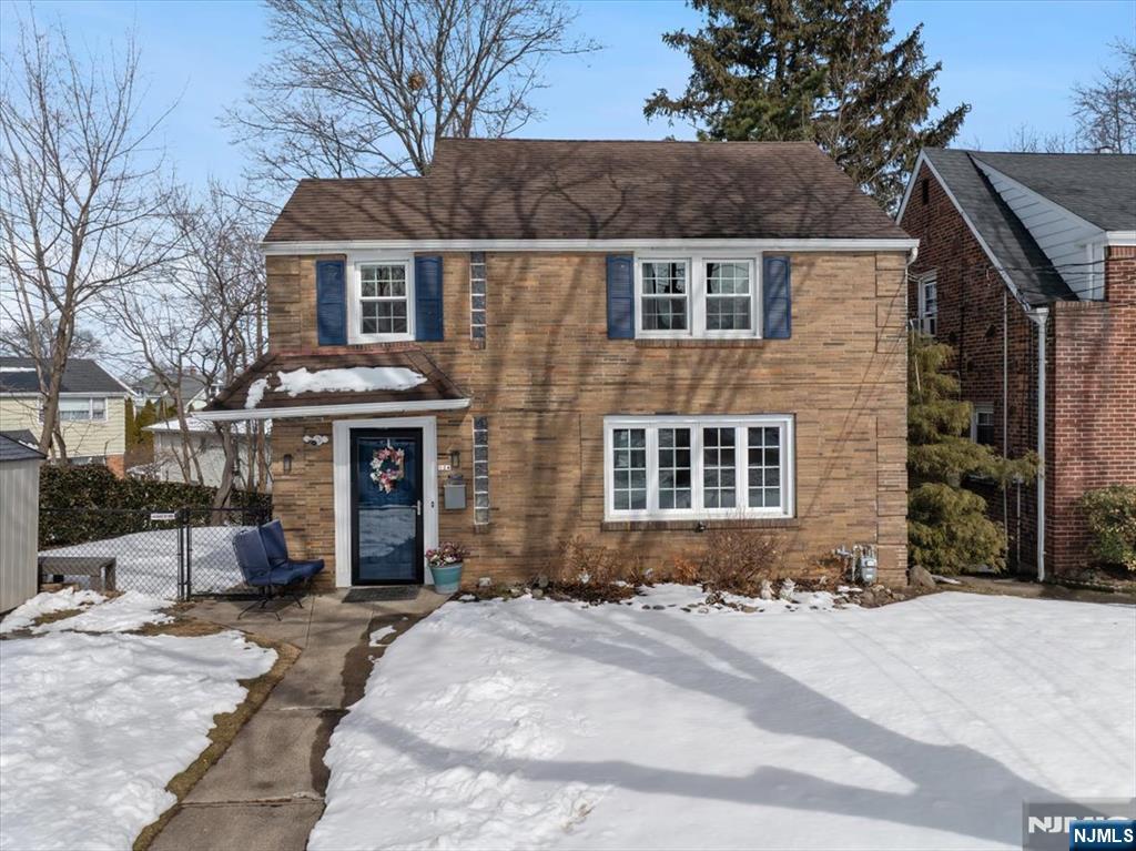 124 Hawthorne Avenue